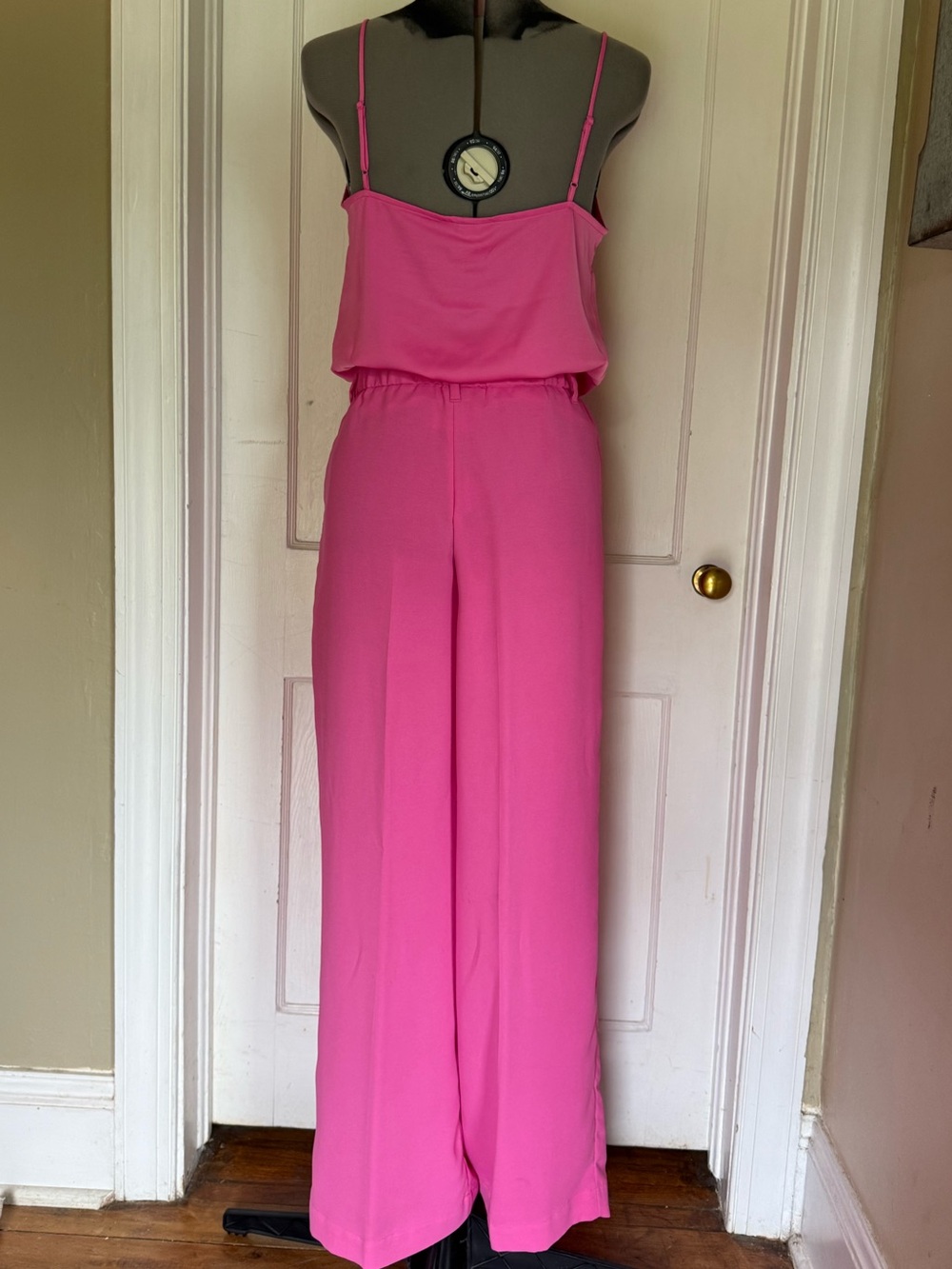 Bubblegum pink wide leg trouser - Picture 7 of 9